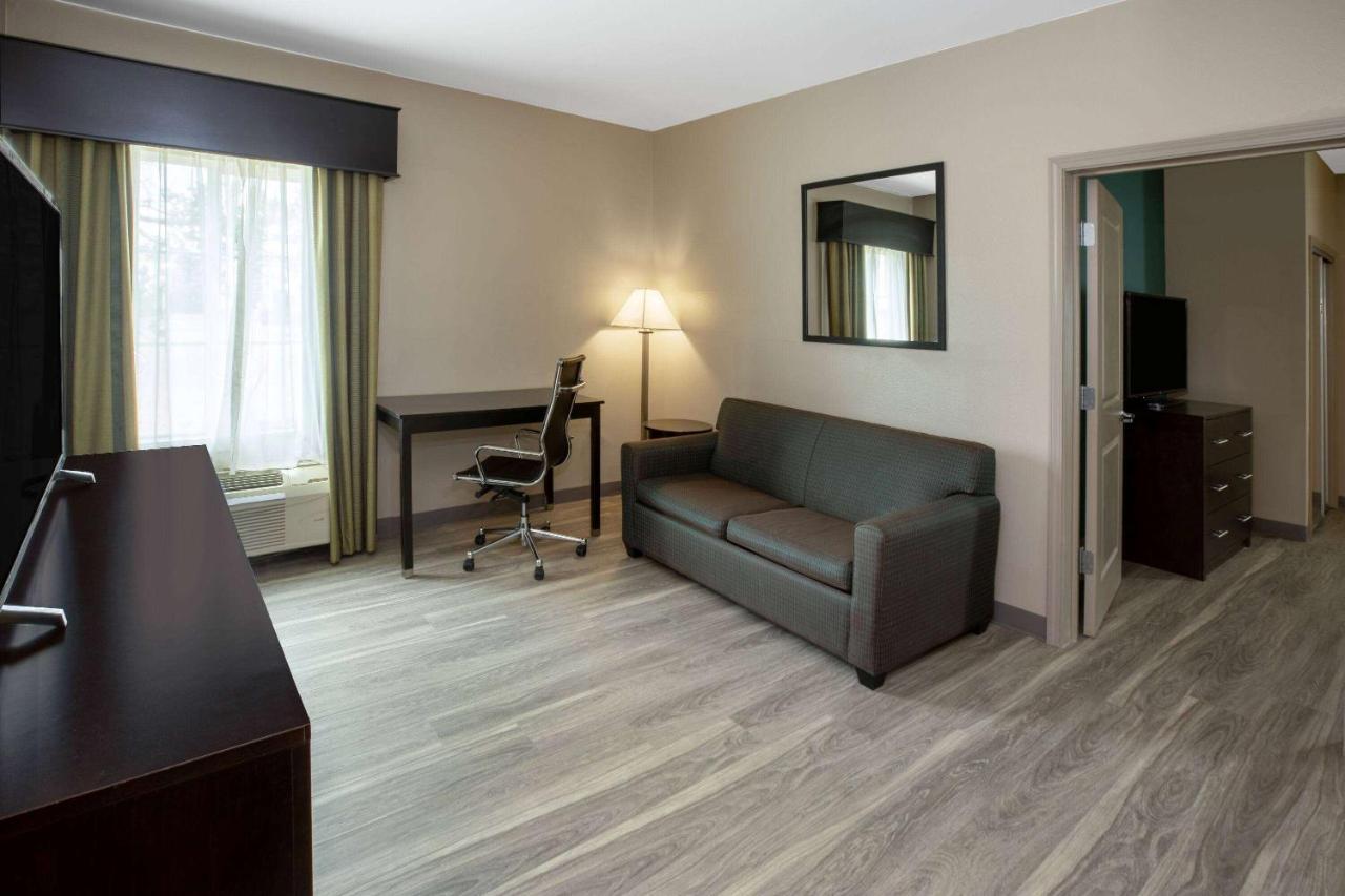 La Quinta Inn & Suites By Wyndham Durant Εξωτερικό φωτογραφία