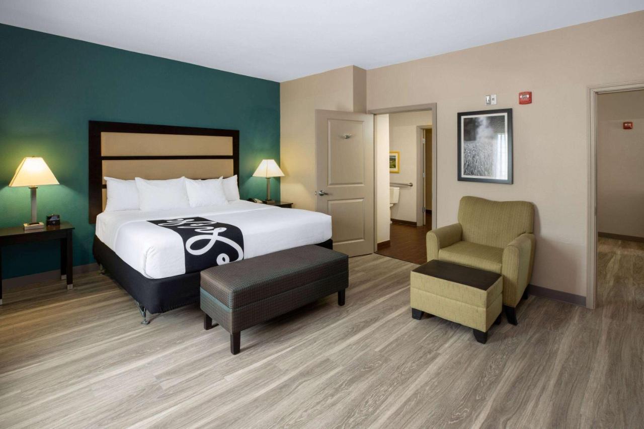 La Quinta Inn & Suites By Wyndham Durant Εξωτερικό φωτογραφία