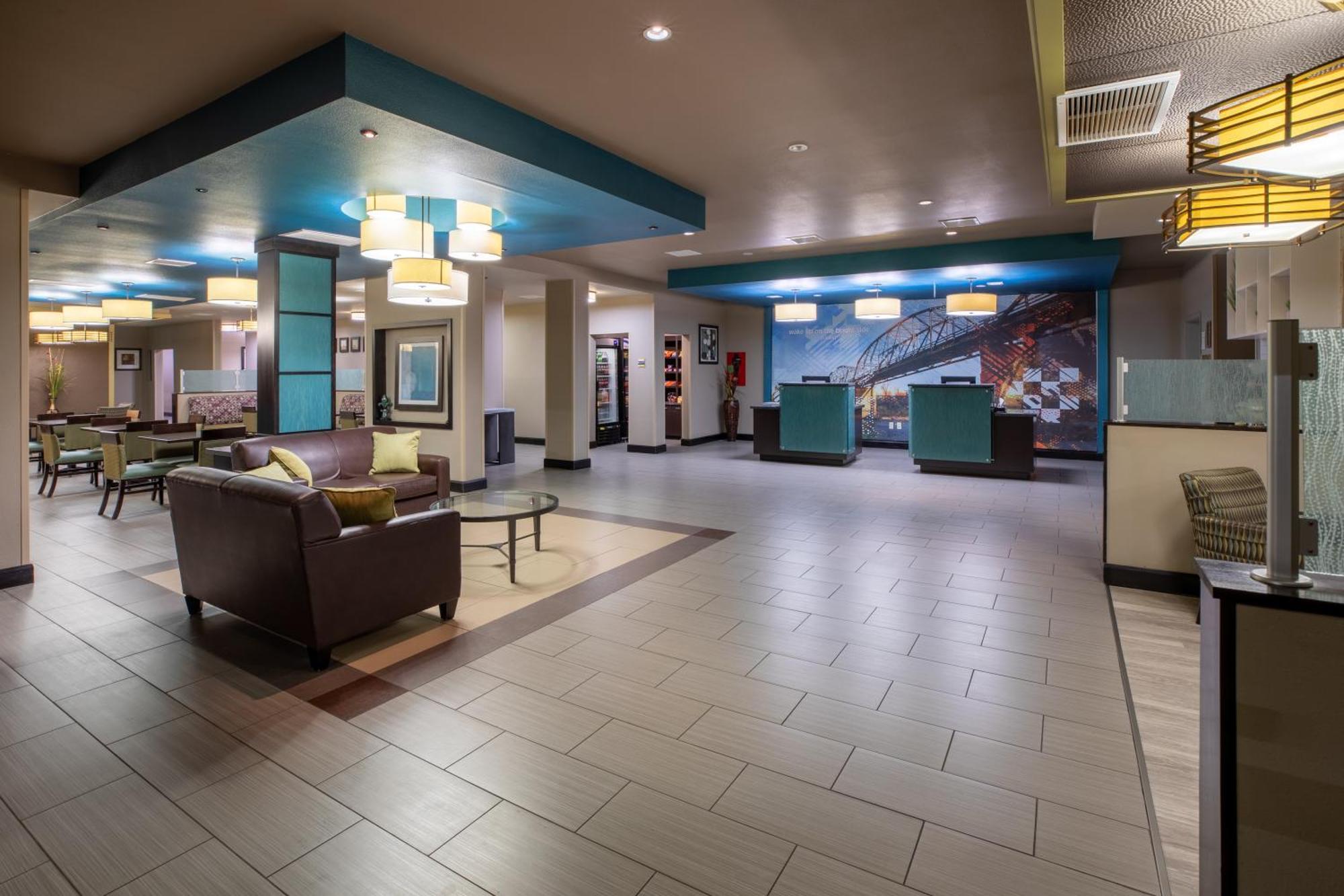 La Quinta Inn & Suites By Wyndham Durant Εξωτερικό φωτογραφία